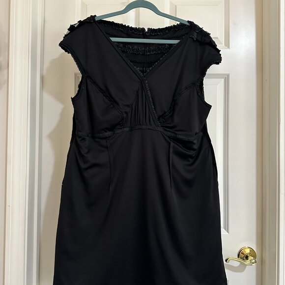 Tadashi TooPlus Size Sequin & Ruffle Mesh Overlay Cocktail Dress 2X - Picture 11 of 15